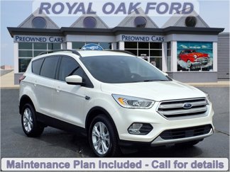 Used 2019 Ford Escape SEL image 1