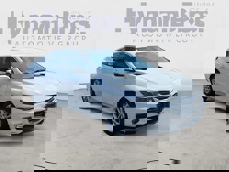 Used 2018 Chevrolet Malibu LT image 1