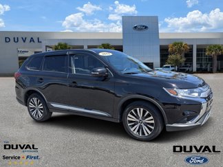 Used 2019 Mitsubishi Outlander SE image 1