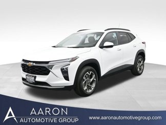 Used 2024 Chevrolet Trax LT w/ Driver Confidence Package image 1
