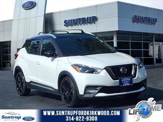 Used 2020 Nissan Kicks SR w/ SR Premium Package image 1