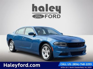 Used 2022 Dodge Charger SXT image 1