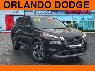 Used 2023 Nissan Rogue SV image 1
