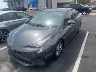 Used 2017 Toyota Prius Four image 1