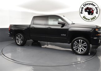 Used 2018 Chevrolet Silverado 1500 LT w/ Texas Edition image 1