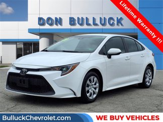 Used 2021 Toyota Corolla LE image 1