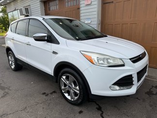 Used 2014 Ford Escape SE image 1