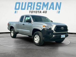 Used 2022 Toyota Tacoma SR image 1