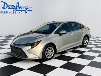 Used 2021 Toyota Corolla LE image 1