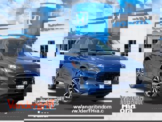 Used 2022 Ford Escape SE w/ SE Sport Appearance Package image 1