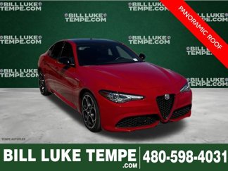 Used 2022 Alfa Romeo Giulia Veloce image 1