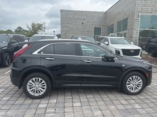Certified 2024 Cadillac XT4 Luxury w/ Cold Weather Package image 1