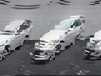 Used 2017 Hyundai Accent SE image 1