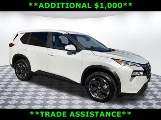 Used 2024 Nissan Rogue SV image 1