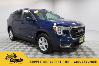 Certified 2022 GMC Terrain SLE w/ Driver Convenience Package image 1