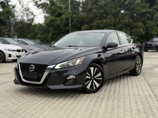 Used 2019 Nissan Altima 2.5 SV image 1