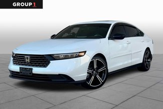 Used 2023 Honda Accord Sport image 1