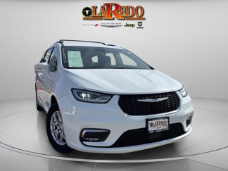 Used 2022 Chrysler Pacifica Touring-L image 1