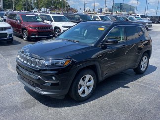 Used 2022 Jeep Compass Latitude w/ Convenience Group image 1