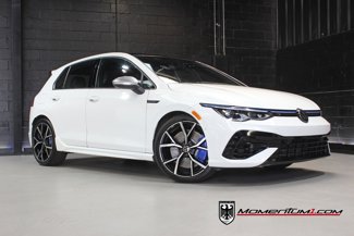 Used 2022 Volkswagen Golf R image 1