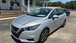 Used 2021 Nissan Versa SV image 1
