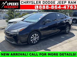 Used 2021 Toyota Prius L Eco image 1