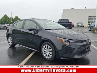 Used 2022 Toyota Corolla LE image 1