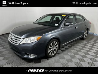 Used 2011 Toyota Avalon Limited image 1