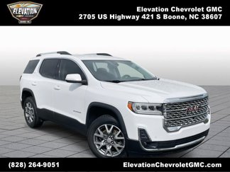 Used 2023 GMC Acadia SLT image 1