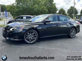 Used 2023 Nissan Altima 2.0 SR image 1