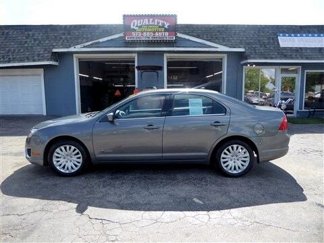 Used 2010 Ford Fusion Hybrid image 1
