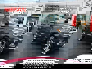 Used 2019 Ford Escape Titanium image 1