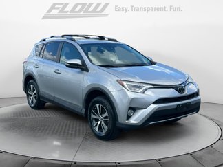 Used 2018 Toyota RAV4 XLE image 1