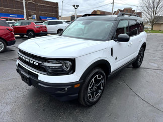 Used 2023 Ford Bronco Sport Outer Banks image 1