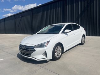 Used 2020 Hyundai Elantra SE image 1