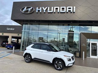 New 2025 Hyundai Venue Limited image 1