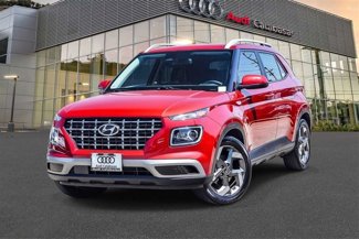 Used 2023 Hyundai Venue Limited image 1