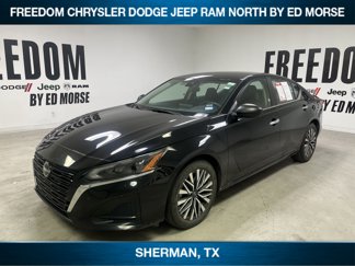 Used 2024 Nissan Altima 2.5 SV image 1