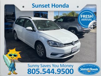 Used 2018 Volkswagen Golf S image 1