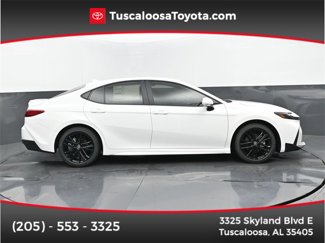 New 2025 Toyota Camry SE image 1