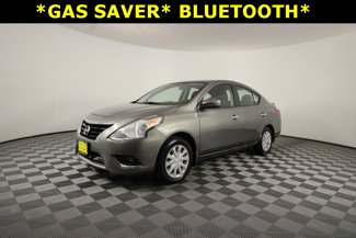 Used 2015 Nissan Versa SV image 1