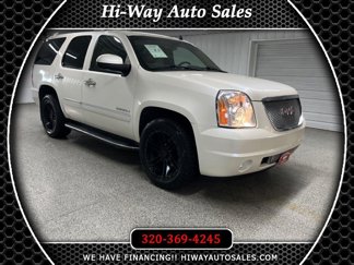 Used 2011 GMC Yukon Denali image 1
