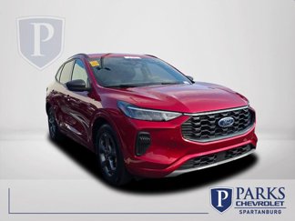 Used 2024 Ford Escape ST-Line image 1