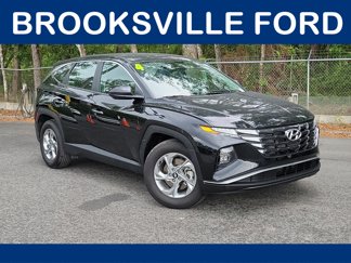 Used 2024 Hyundai Tucson SE image 1