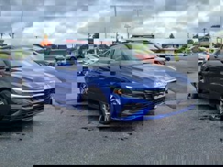 New 2025 Hyundai Elantra Limited image 1