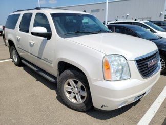 Used 2011 GMC Yukon XL SLT w/ SLT-2 Equipment Package image 1