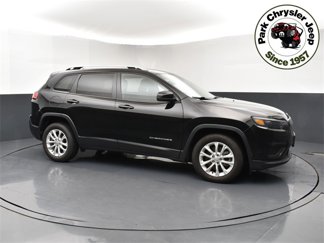 Used 2021 Jeep Cherokee Latitude image 1