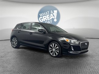 Used 2018 Hyundai Elantra GT image 1