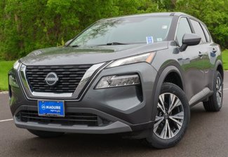 Used 2023 Nissan Rogue SV image 1