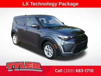 New 2025 Kia Soul LX image 1
